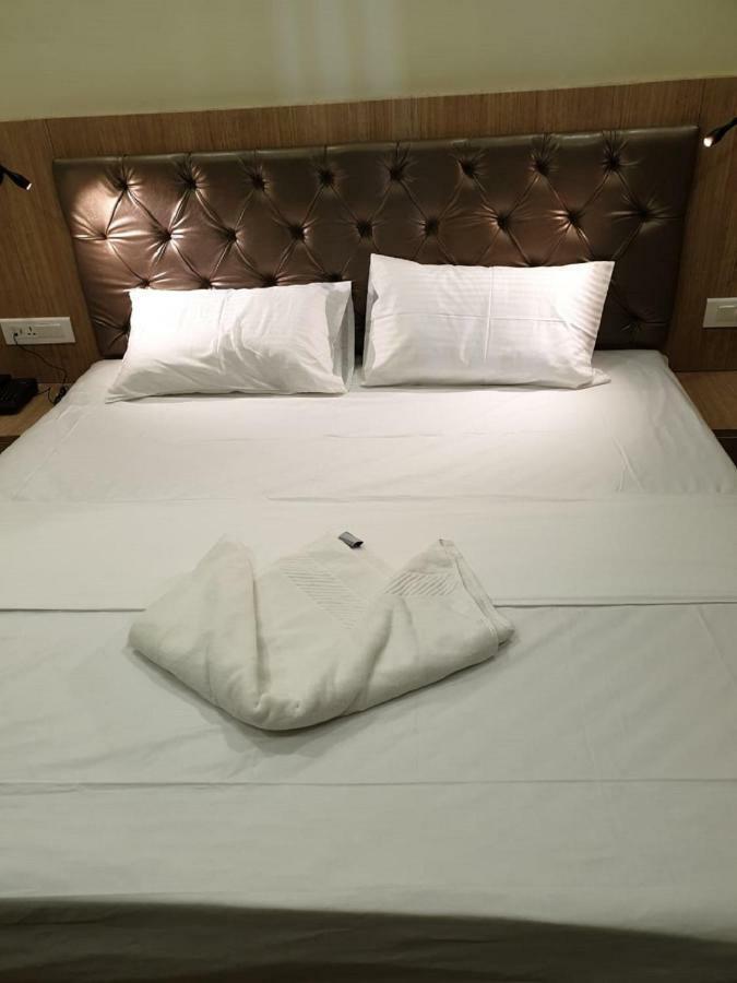 Amutham Residency Hotel Tiruchirappalli Kültér fotó
