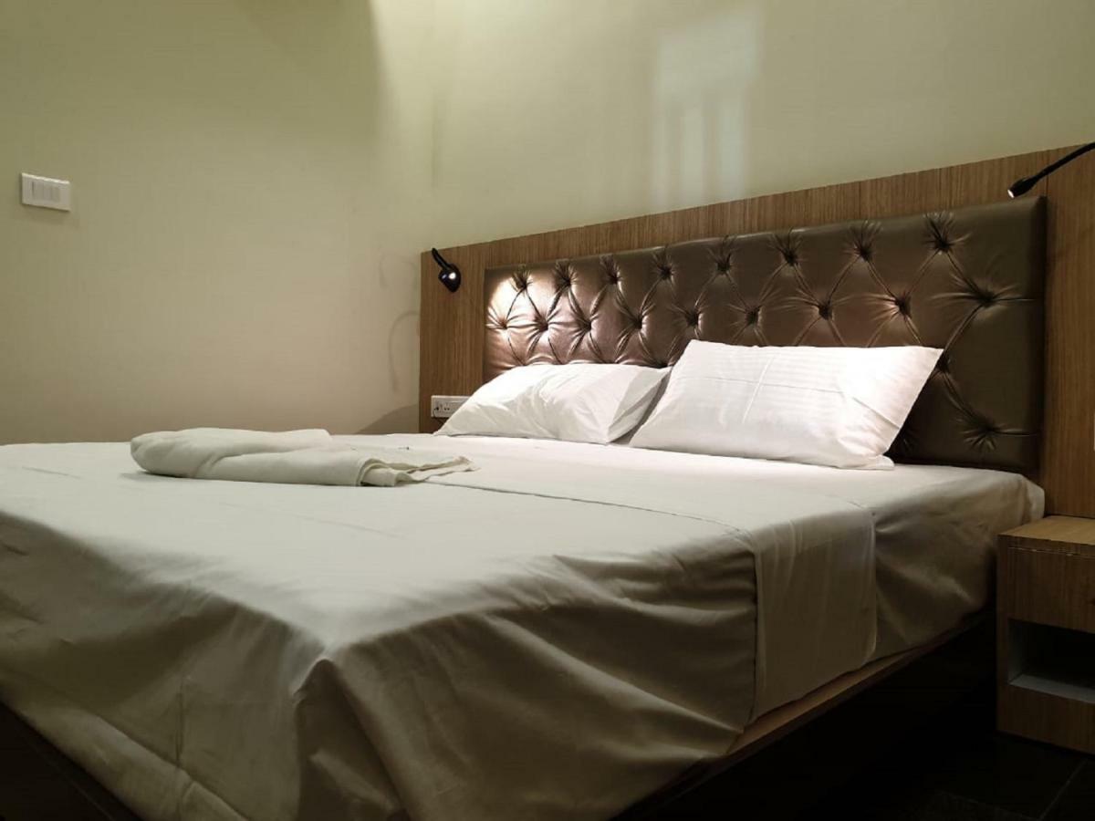 Amutham Residency Hotel Tiruchirappalli Kültér fotó