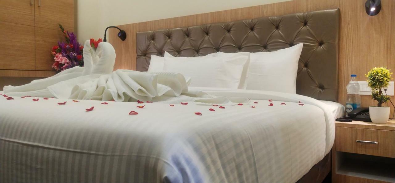 Amutham Residency Hotel Tiruchirappalli Kültér fotó